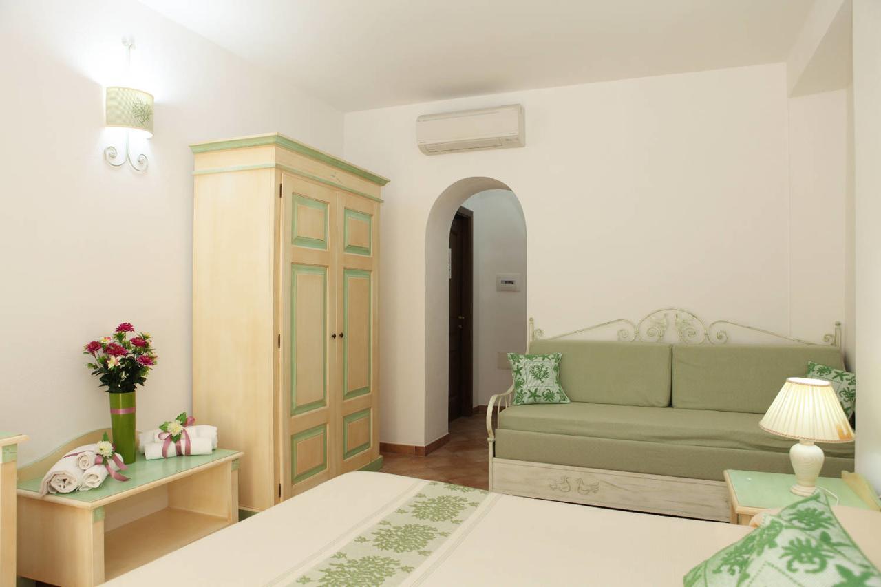 Guest House Villabianca La Maddalena  Extérieur photo