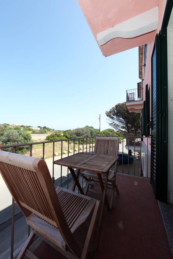 Guest House Villabianca La Maddalena  Extérieur photo