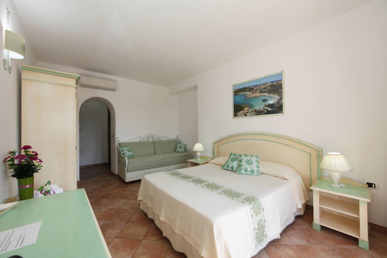 Guest House Villabianca La Maddalena  Extérieur photo