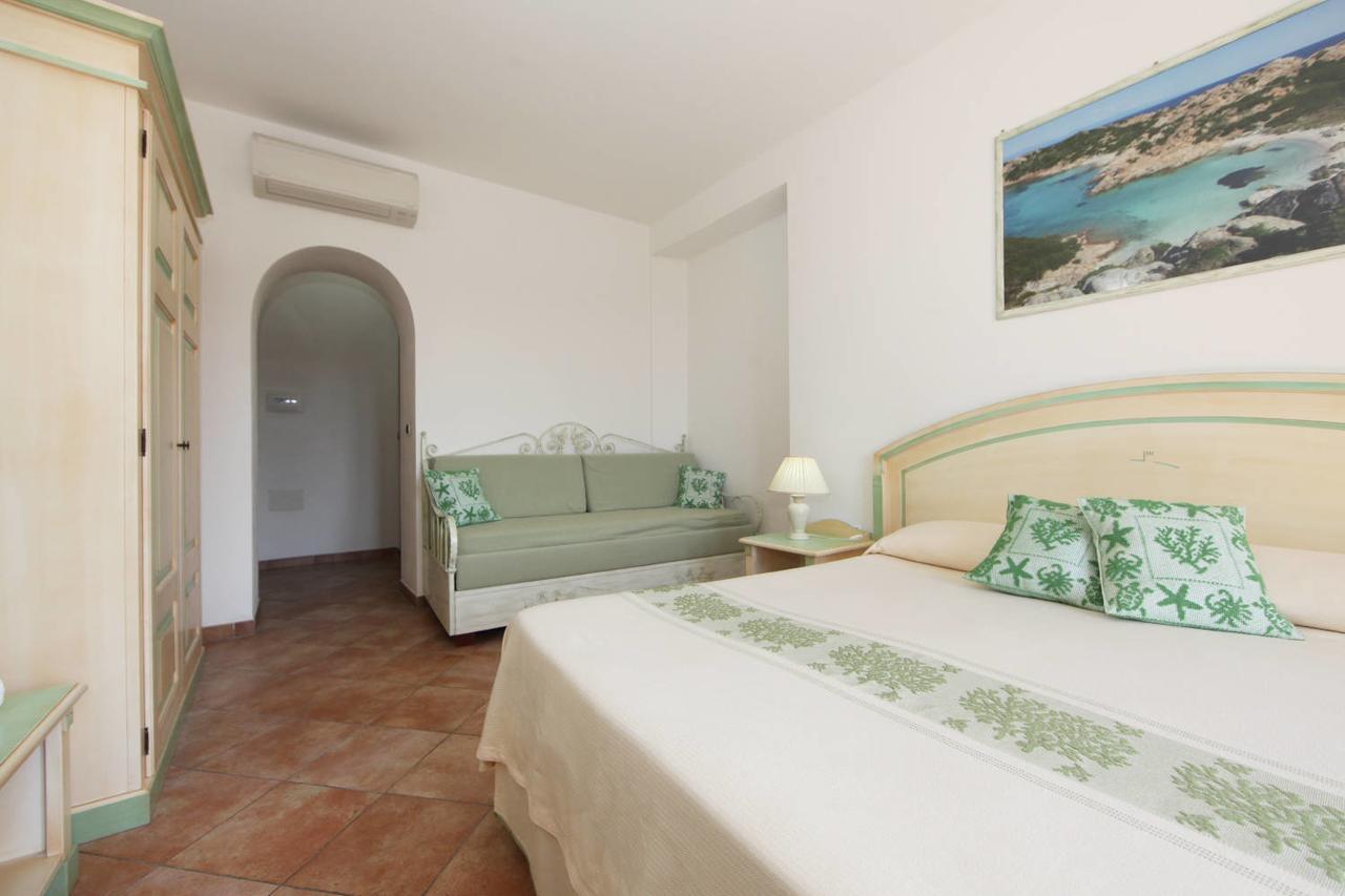 Guest House Villabianca La Maddalena  Extérieur photo
